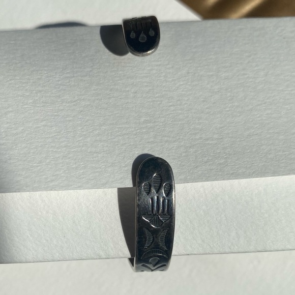 Vintage Turquoise Cuff Bracelet - Picture 10 of 12